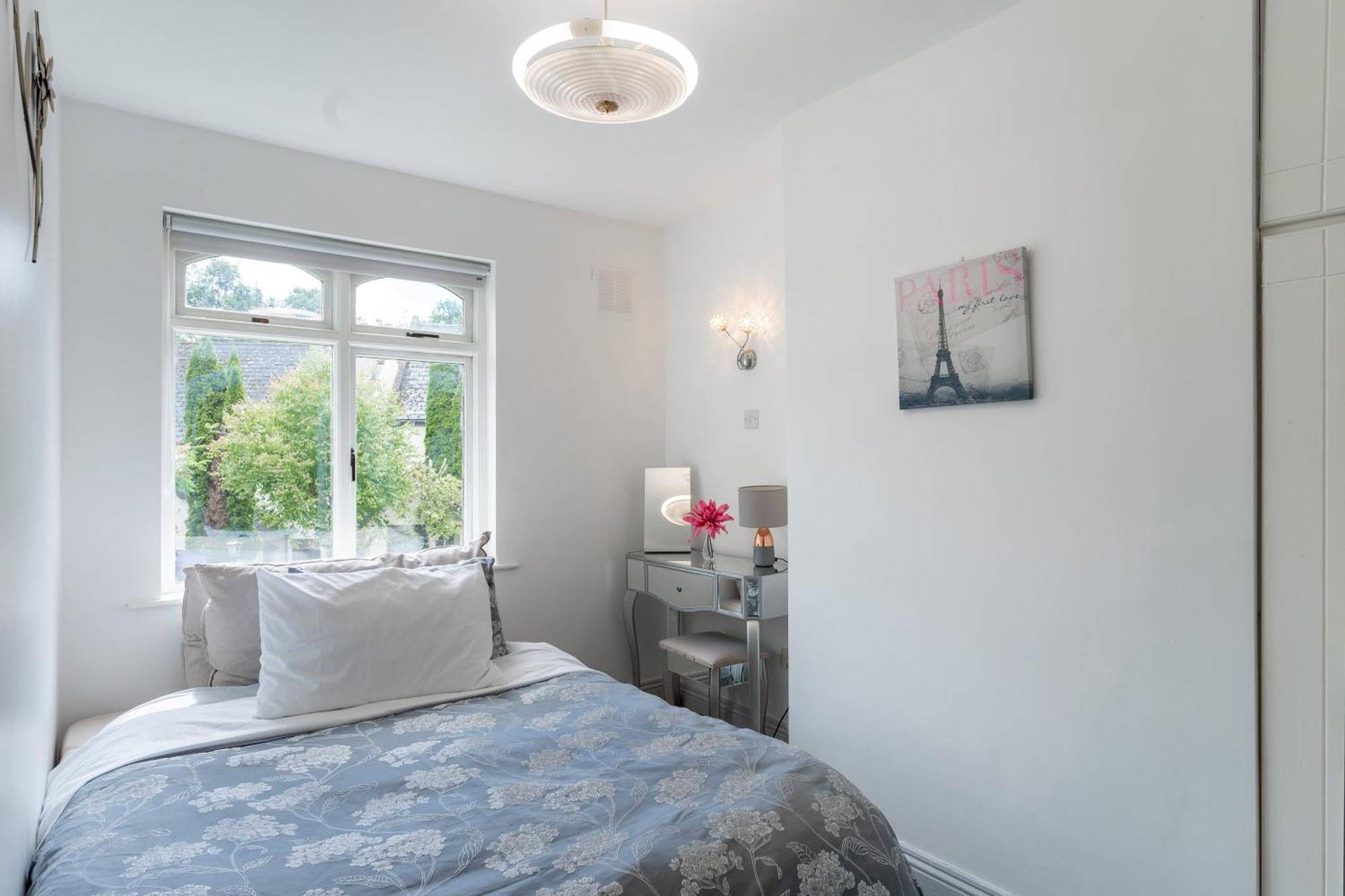 Three-Bedroom Home In Tulfarris Village, Wicklow 布莱辛顿 外观 照片