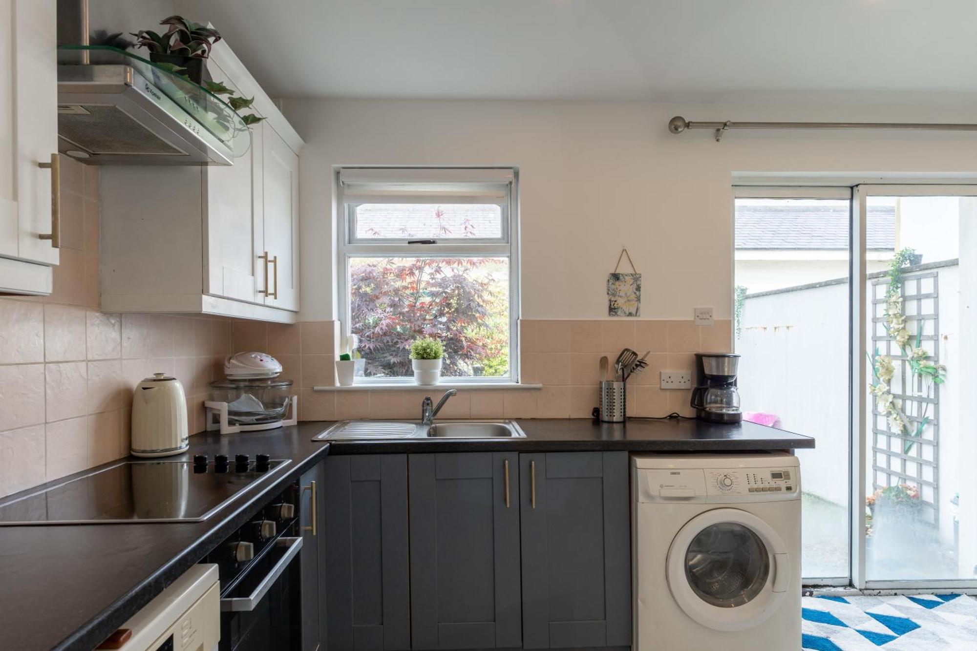 Three-Bedroom Home In Tulfarris Village, Wicklow 布莱辛顿 外观 照片