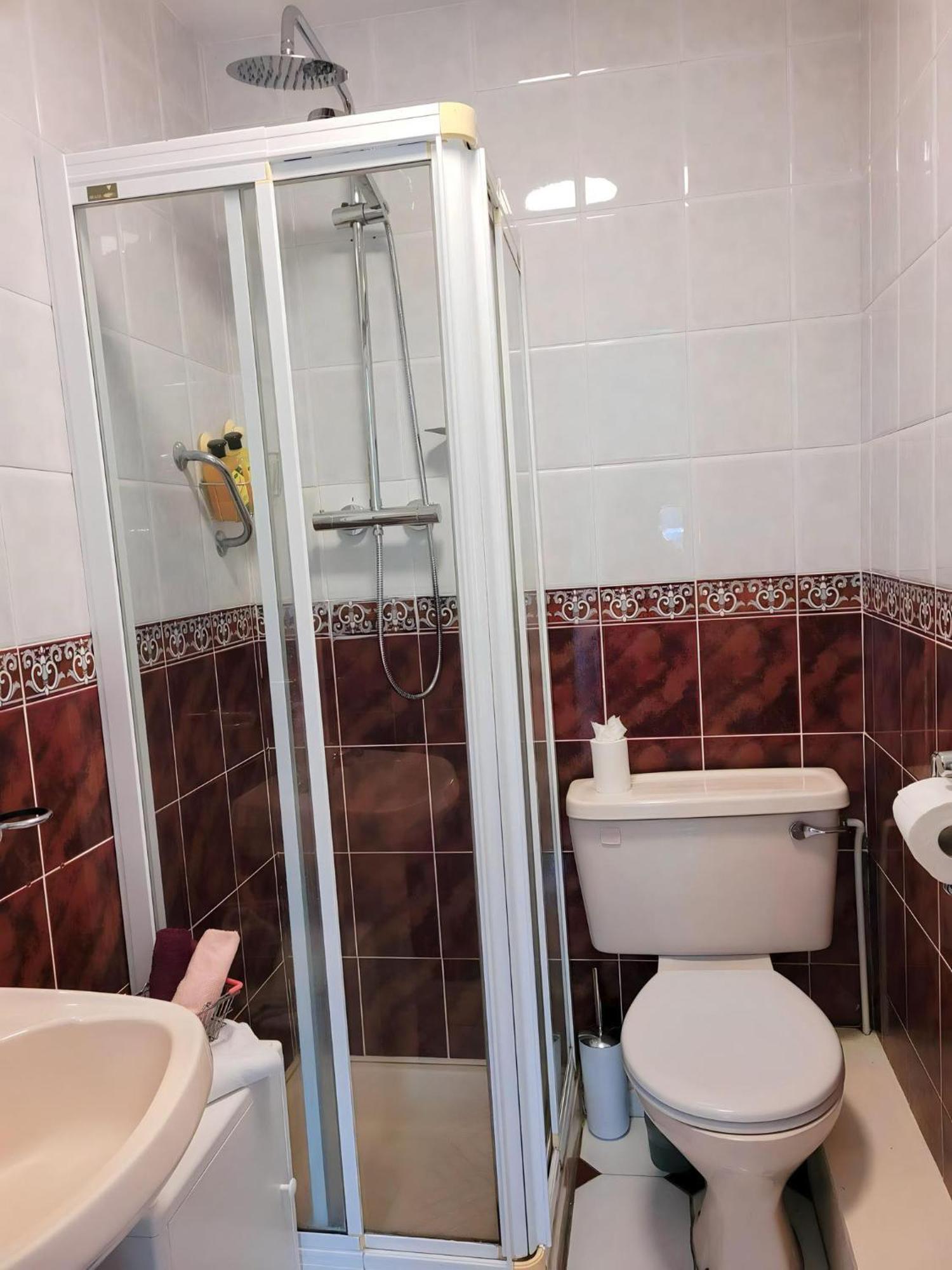 Three-Bedroom Home In Tulfarris Village, Wicklow 布莱辛顿 外观 照片